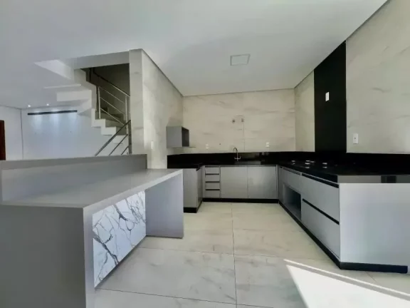 Imagem Casa Duplex em Belo Horizonte