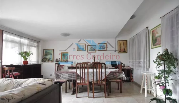 Imagem Casa com 2 dorm. + 2 vagas - Vila Morse