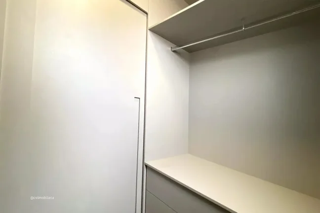 Imagem Planta de 3 quartos revertida em 2 suítes e sala ampliada com definitiva de toda a cidade, sol da m...
