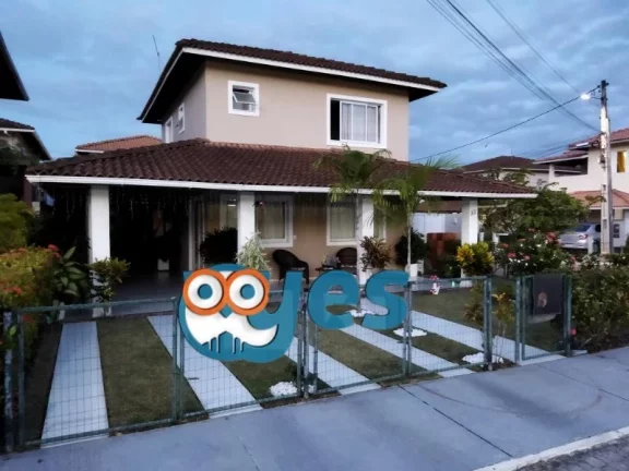 Casa na Estrada do côco