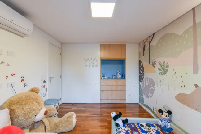 Imagem Cobertura Alto de Pinheiros - 260M², 3 Dorms, 1 Suíte, 2 Vagas Determinadas, Closet, Lareira, Piscina.