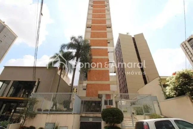 Imagem Amplo apartamento duplex, com 3 dormitorios grandes, sendo uma suite com closet e hidro. Ar condicio...