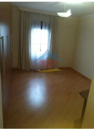 Imagem Sobrado-Alto-Padrao-para-Venda-em-Vila-Valparaiso-Santo-Andre-SP