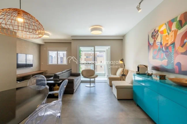 Imagem Com 83,60m² de área útil, este apartamento oferece ambientes integrados e climatizados que aliam ...