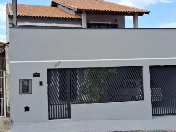Imagem Sobrado com 4 dormitórios à venda, 327 m² por R$ 780.000,00 - Vila Amorim - Suzano/SP