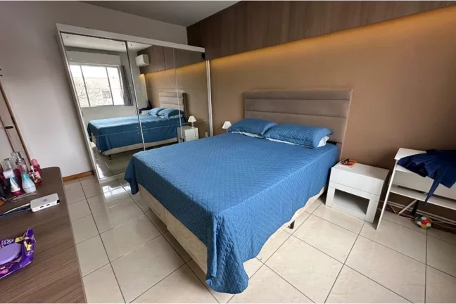 Imagem CADF 1056 Sala 612511062-3 - Prédio à venda no bairro Centro - Sapiranga/RS
