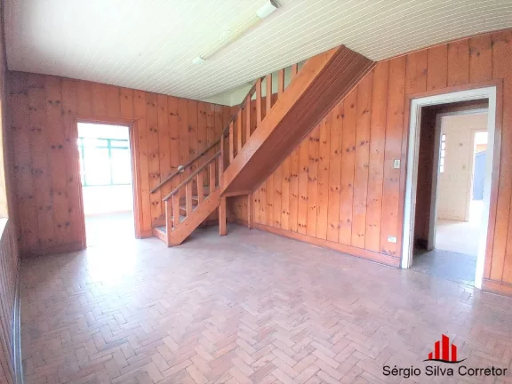 Imagem Casa a venda com 04 quartos na Região de Abernéssia.