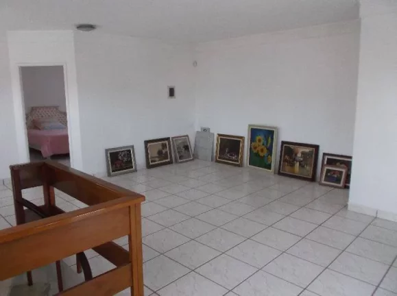 Imagem LINDO SOBRADO LADO PRAIA