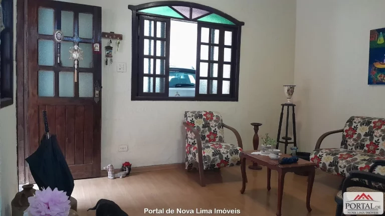 Imagem Casa com quintal a venda em Nova Lima, região central