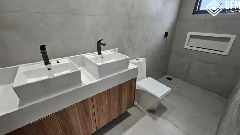 Imagem Sobrado com 3 Dormitorio(s) localizado(a) no bairro Cézar de Souza em Mogi das Cruzes / Mato Grosso do Sul Ref.:DE179