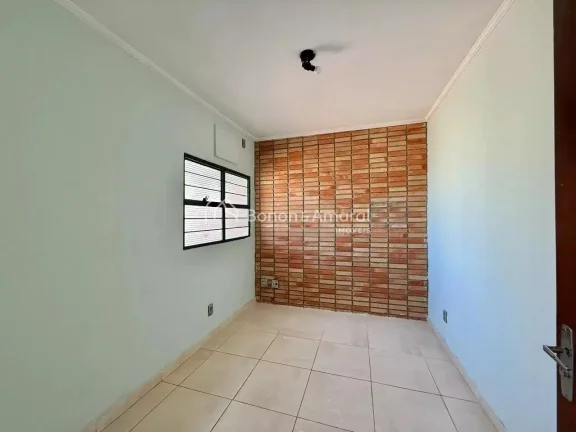 Imagem Casa ampla e versátil para locação no Parque das Universidades, com 256,48 m², ideal tanto para ...