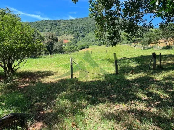 Imagem Sítio à Venda em Piracaia com 62.000m²
