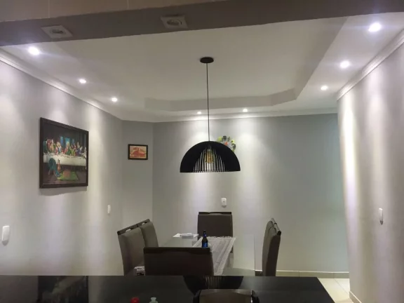 Imagem Sobrado com 3 dormitórios à venda, 180 m² por R$ 830.000,00 - Residencial União - São José dos Campos/SP