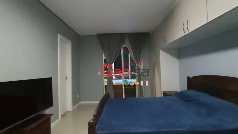 Imagem Cobertura Semimobiliada com 3 dormitórios à venda, 192 m² por R$ 950.000 - Braga - Cabo Frio/RJ
