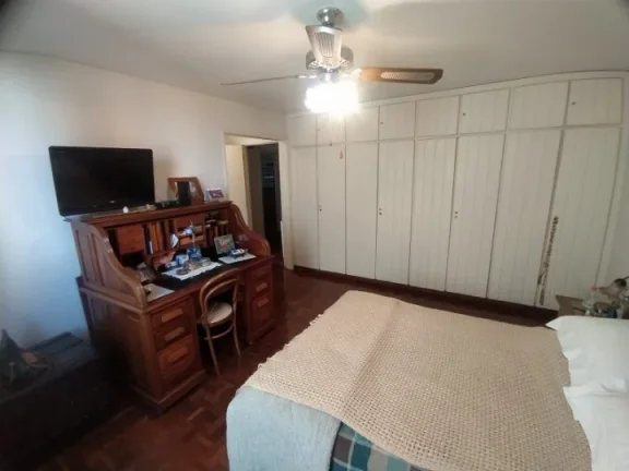 Imagem Espaçoso Apartamento Jardim Paulista - 179M², 3 Dorms, 1 Suíte, Sala para 2 Ambientes, 2 Vagas, Armários.