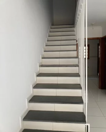 Imagem Sobrado em condomínio 2 Dormitórios 2 Suítes 2 Vagas