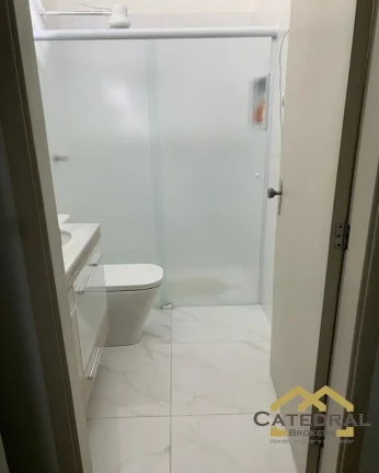 Imagem Casa a venda com 3 Quartos (1 Suíte) - Malota - Jundiaí/SP