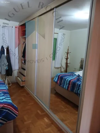 Imagem Sobrado para alugar no bairro Vila Pires em Santo André/SP