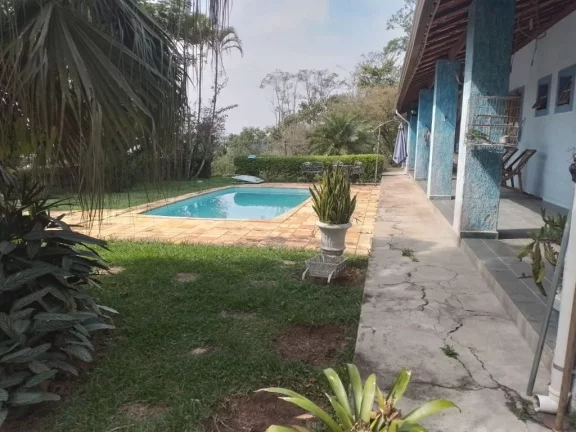 Imagem Chácara com 4 dormitórios à venda, 6024 m² por R$ 1.400.000,00 - Jardim Três Américas - Suzano/SP