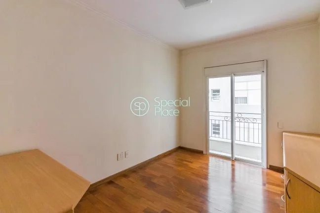 Imagem Lindenberg em Higienópolis. São 306m² de área privativa, com 4 dormitórios ( 4 suítes) e 4 vag...