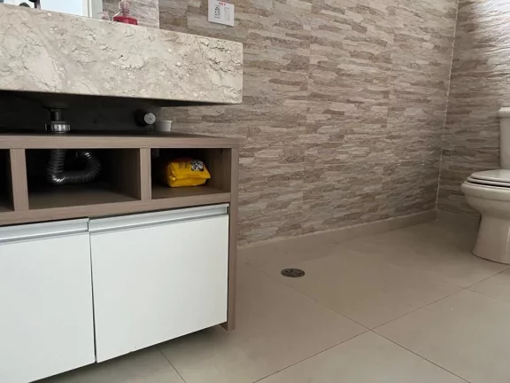 Imagem Sobrado com 5 dormitórios à venda, 215 m² por R$ 2.500.000,00 - Vila Oliveira - Mogi das Cruzes/SP