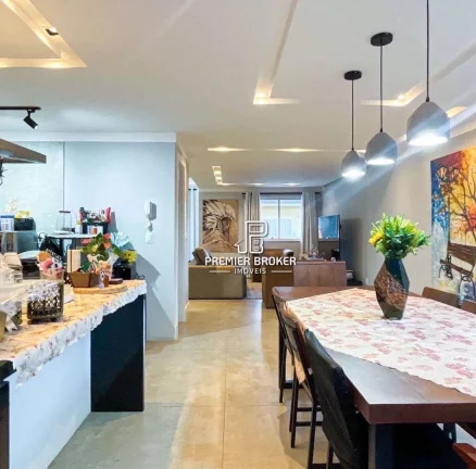 Imagem Casa à venda, 162 m² por R$ 850.000,00 - Bom Retiro - Teresópolis/RJ