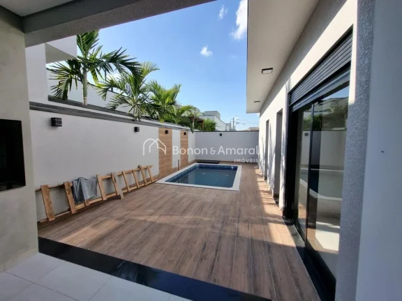 Imagem Casa à venda em condomínio, Paulinia, em construção, 3 suites, master, lavabo, living pé direito alto, área gourmet integrada, quintal, WC de serviço, fino acabamento, armários, despensa,aquecimento solar, preparação para AC., piscina,lazer no condomínio.