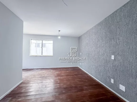 Imagem Cobertura à venda, 130 m² por R$ 690.000,00 - Várzea - Teresópolis/RJ