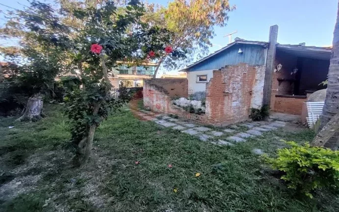 Imagem Casa a venda pra reforma com 750 metros quadrados - Ogiva - Cabo Frio