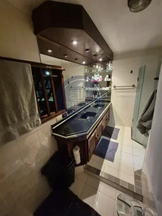 Imagem Casa à venda em São Paulo-SP, Planalto Paulista: 3 quartos, 3 suítes, 3 salas, 4 banheiros, 4 vagas de garagem, 277m²!