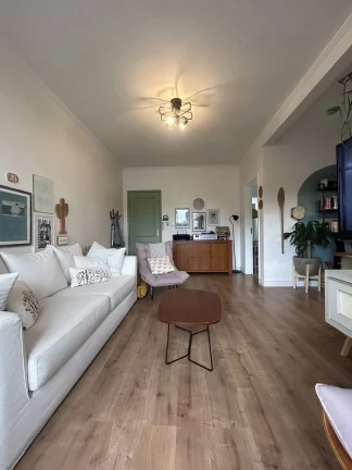 Imagem APARTAMENTO NO CENTRO DA CIDADE COM PLANTA DIFERENCIADA!