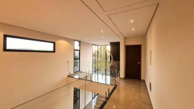 Imagem Sobrado no Vivendas da Mata com 3 suítes e piscina.