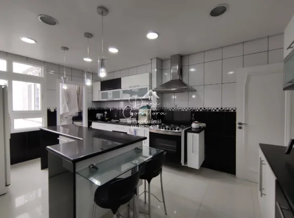 Imagem Imperdível oportunidade: Apartamento de luxo com 4 quartos e 3 suítes na Pitangueiras, Guarujá-SP!