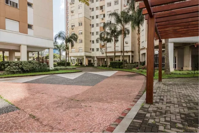 Imagem Apartamento com 3 Quartos à Venda, 69 m² em Vila Ipiranga - Porto Alegre
