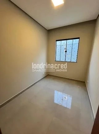 Imagem Casa Geminada no Residencial José Bastos com 152m², 108m² úteis, 3 dormitórios (1 suíte), banheiro social e 2 vagas de garagem