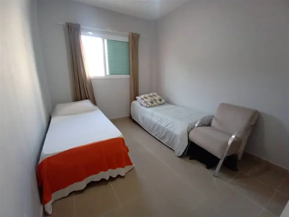 Imagem Sobrado Triplex na Vila Tupi em Praia Grande SP