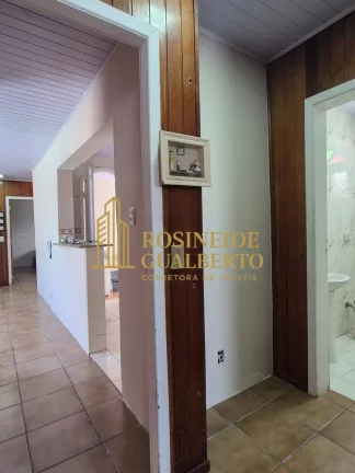 Imagem Casa 3 Dormitórios à venda no bairro Indaiá, Bairro nobre de Caraguatatuba