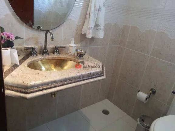 Imagem Sobrado à venda 3 Quartos, 1 Suite, 12 Vagas, 300M², Cerâmica, São Caetano do Sul - SP