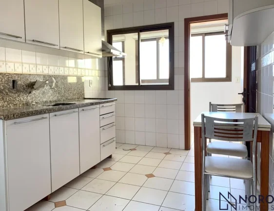 Imagem Apartamento 104m² privativo, Frente, 2 dormitórios,Suíte, Living 2 ambientes, Sa
