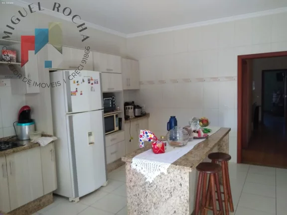 Imagem Sobrado à venda no bairro Nova Tatuí em Tatuí/SP