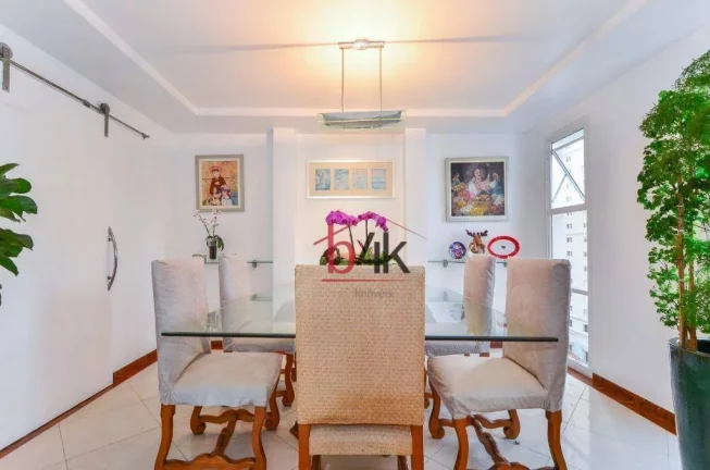 Imagem Cobertura com 393 m² à venda, 3 dormitórios e 3 vagas no Campo Belo