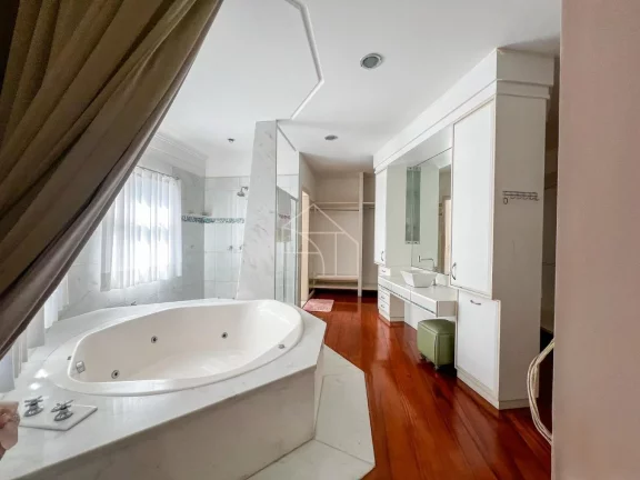 Imagem Casa de Alto Padrão à Venda em Fradinhos - Vitória/ES