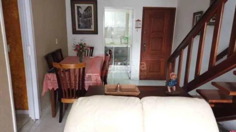 Imagem Cobertura com 3 dormitórios à venda, 190 m² por R$ 950.000,00 - Centro - Cabo Frio/RJ