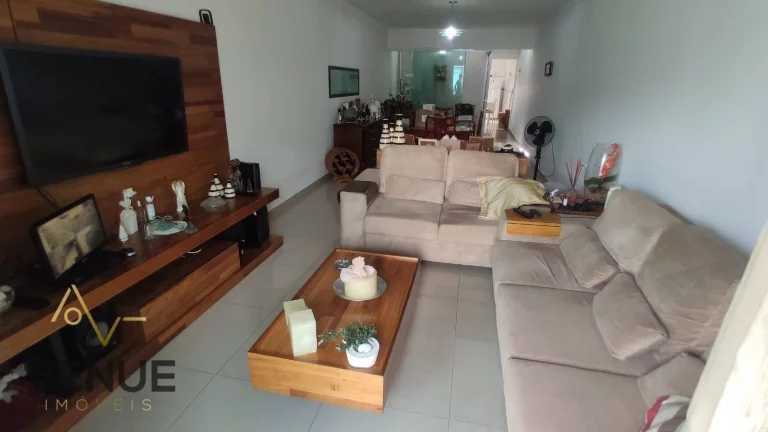 Imagem Sobrado com 3 dormitórios à venda, 200 m² por R$ 740.050,00 - Cidade Patriarca - São Paulo/SP