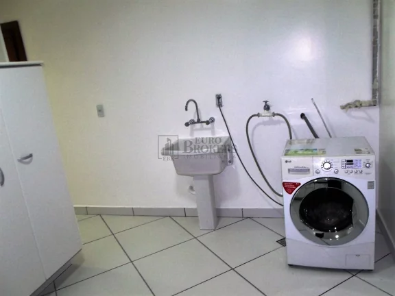 Imagem Apartamento quadra mar com 5 suítes em Balneário Camboriú