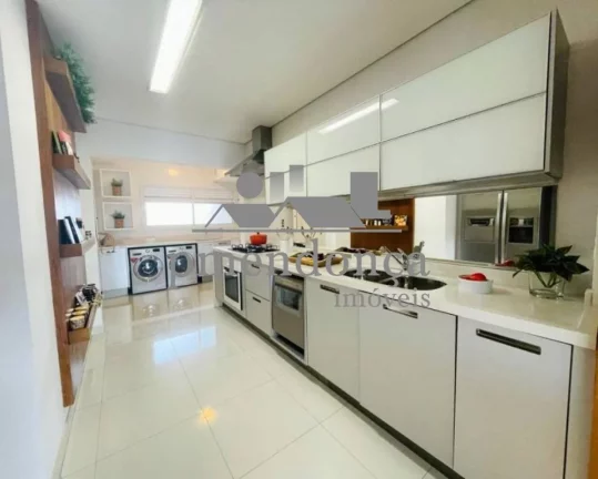 Imagem Apartamento Perdizes 244 m², 3 suítes e 4 vagas