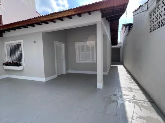 Imagem Oportunidade Casa 3 Dorms - Jd. Das Flores