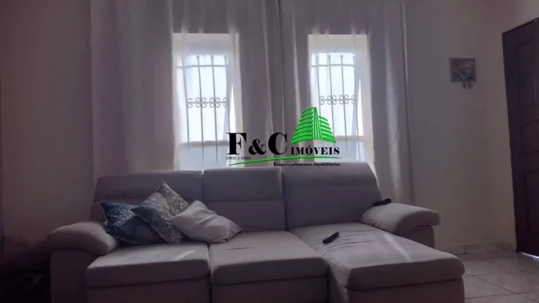 Imagem Casa para Venda em Hortolândia, Jardim Amanda I, 3 dormitórios, 1 banheiro, 3 vagas