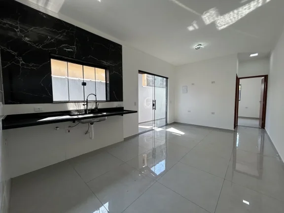 Imagem Casa para Venda em Itanhaém, Jamaica (Praia), 2 dormitórios, 1 suíte, 2 banheiros, 2 vagas