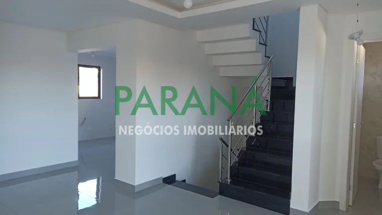 Imagem Sobrado novo a venda com quintal de 125 m², face n
